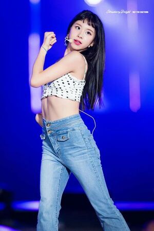 Photo : Chaeyoung