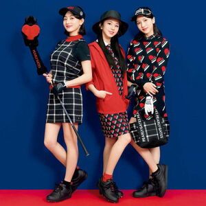 Photo : Pearlygates_official Instagram update - TWICE JUST LOVELY! (Jihyo, Chaeyoung and Mina)