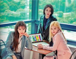 Photo : Nayeon, Sana, Chaeyoung