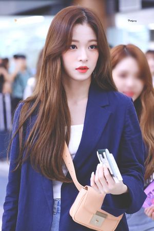 Photo : Chaeyoung