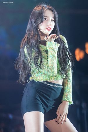 Photo : Chaeyoung