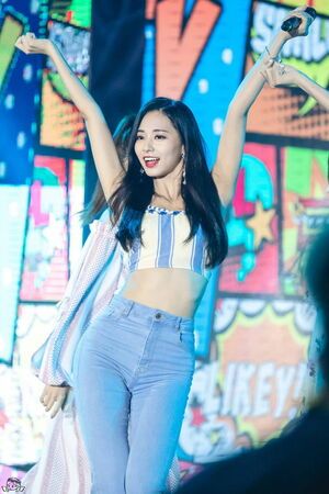 Photo : Tzuyu