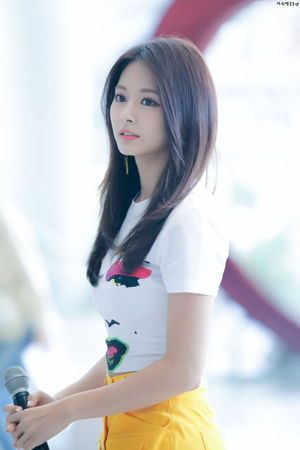 Photo : Tzuyu
