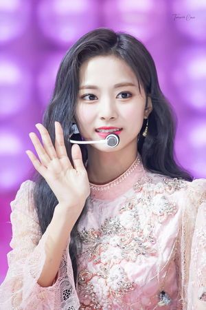 Photo : Beautiful Tzuyu