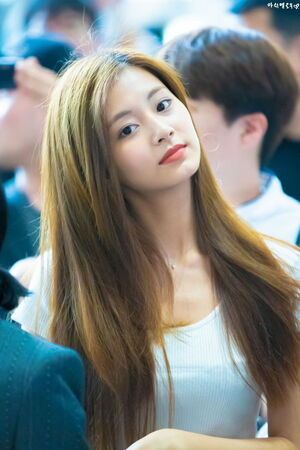 Photo : Tzuyu