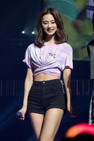 Photo : TWICE - Tzuyu