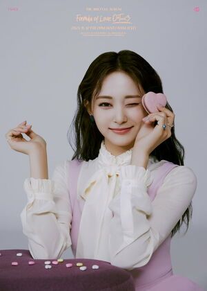Photo : Happy Birthday Chou Tzuyu