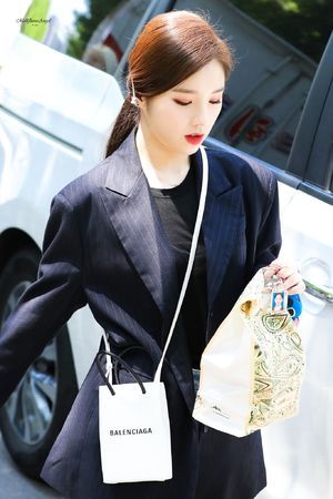 Photo : Heejin