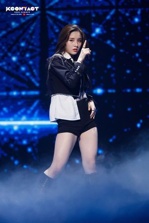 Photo : Heejin