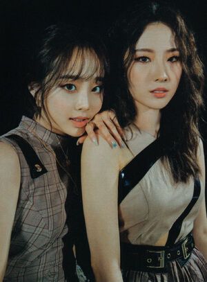 Photo : Chuu & Haseul