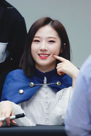 Photo : Happy Haseul Day!